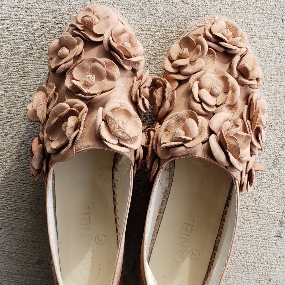 Chanel Camillia Espadrilles - Picture 8 of 8